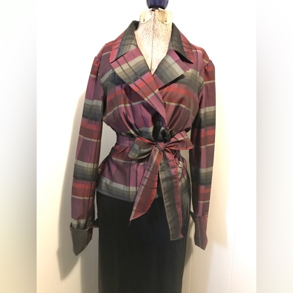 Brand: J Michaels Exquisite Plaid Wrap Style Top Size 12 🇨🇦 - Picture 4 of 16